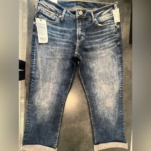 Silver jean capris NWT’s